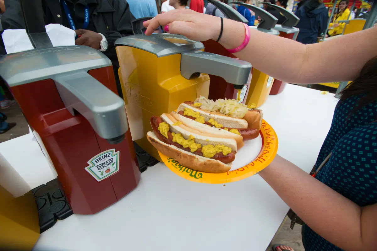 nathan&#039;s famous, hotdog