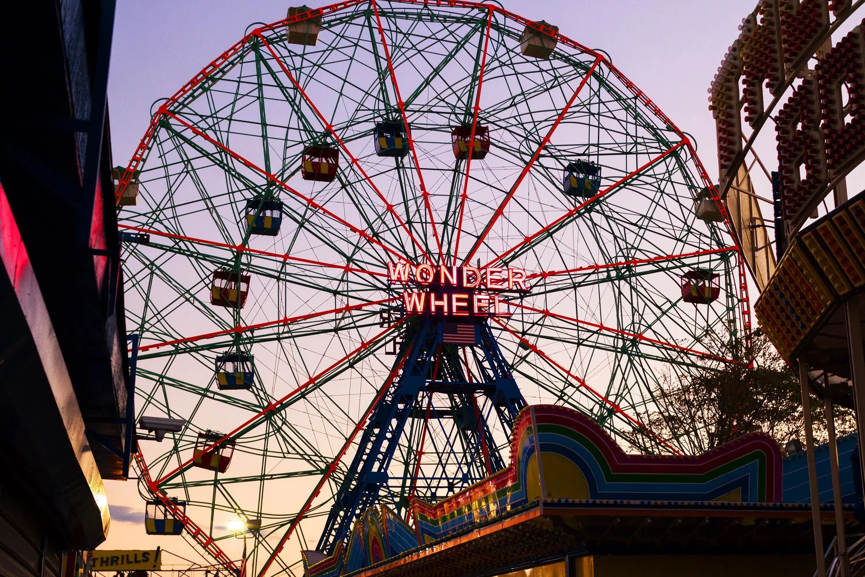 Wonder-Wheel-coney-island-brooklyn-nyc-Matthew-Penrod